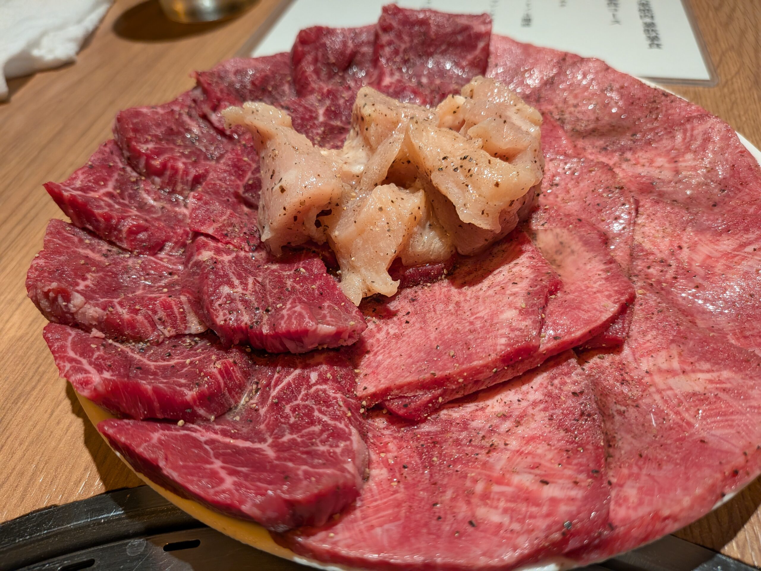 タン、サガリ、ミノの3種盛り
